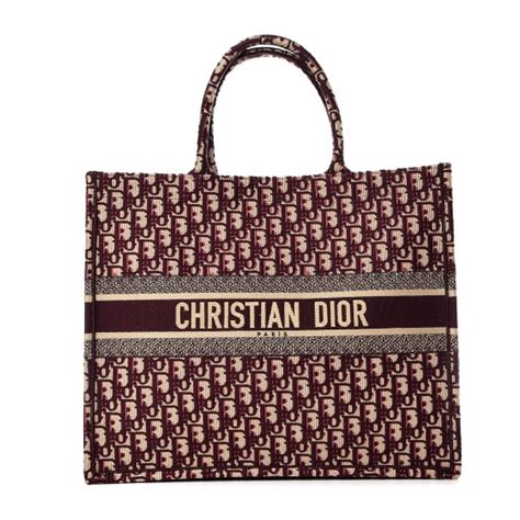 burgundy dior oblique embroidered dior book tote|CHRISTIAN DIOR CHRISTIAN DIOR Oblique Large Book Tote .